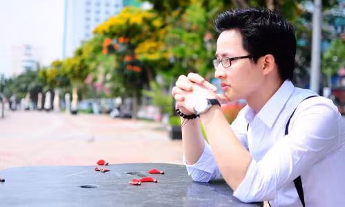 6 thay giao dẹp trai chói lọi làm dan mạng 