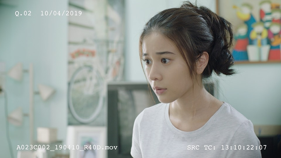 Hiện tại, trang cá nhân của nữ diễn viên Thái Lan này có hơn 7,6 triệu lượt theo dõi - cao vượt lứa diễn viên 9x nước này.