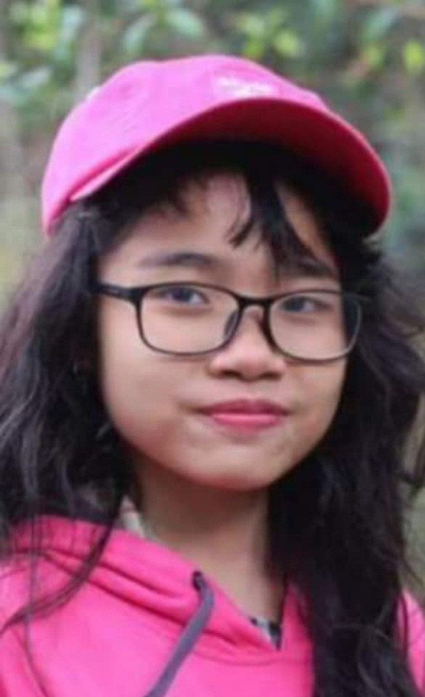 Dù không bị ex phản bội, nhưng Phạm Ngọc Anh Thi cũng có trải nghiệm "đau thương" khi bị crush từ chối vì xấu và béo.