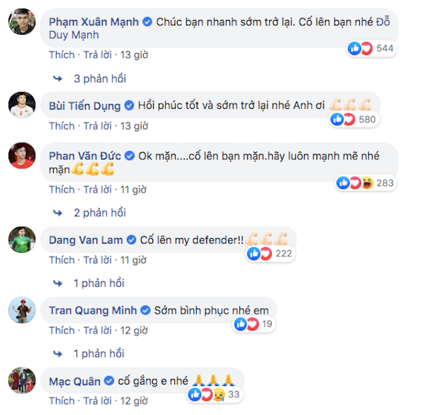 Bên dưới bài viết, nhiều đồng đội của Duy Mạnh ở đội tuyển quốc gia như Phan Văn Đức, Đặng Văn Lâm, Phạm Xuân Mạnh đã gửi lời chúc sớm bình phục cùng động viên tinh thần cho cầu thủ quê Đông Anh.