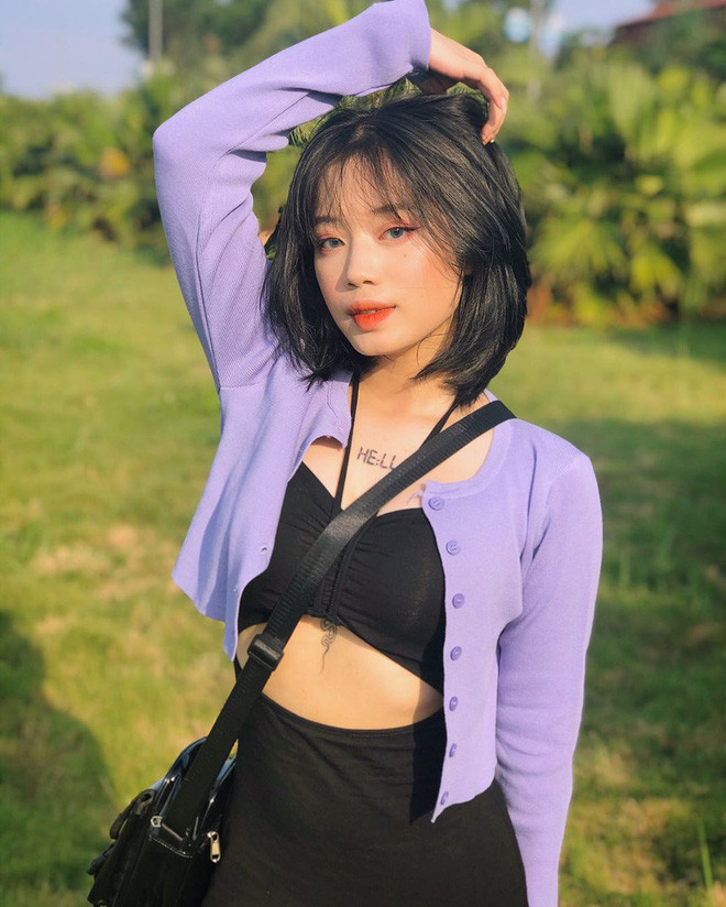 Vì mục đích học make up của cô nàng sinh năm 2002 này là để khiến bản thân trở nên lung linh hơn trước mọi người nên Trang đã tự biến mình trở thành một người hoàn toàn khác sau trang điểm.