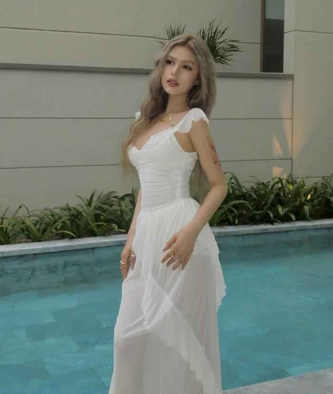 Trước những tin đồn hôn nhân tan vỡ gần đây, cả Xoài Non và Xemesis chưa có lên tiếng chính thức.