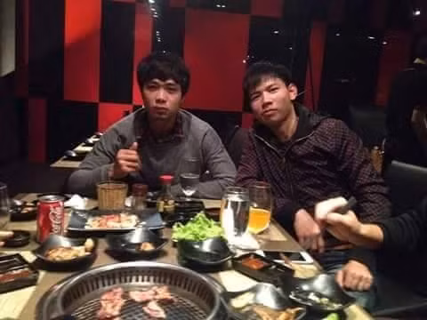 Cong Phuong Xuan Truong lam gi trong ngay xa trai-Hinh-3