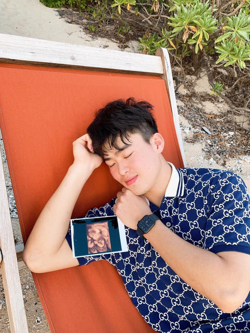 Dù vậy, cặp đôi vẫn cho biết đang chuyên tâm chăm sóc thai nhi để đón con đầu lòng được khỏe mạnh.