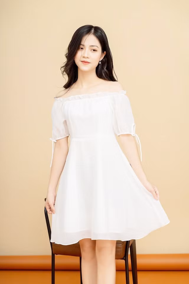 Dù có thành tích học tập rất tốt nhưng Thu Uyên cho biết cô ít khi đi học thêm, chủ yếu là tự học và đọc thêm qua sách vở khi còn là sinh viên ĐH Ngoại thương.