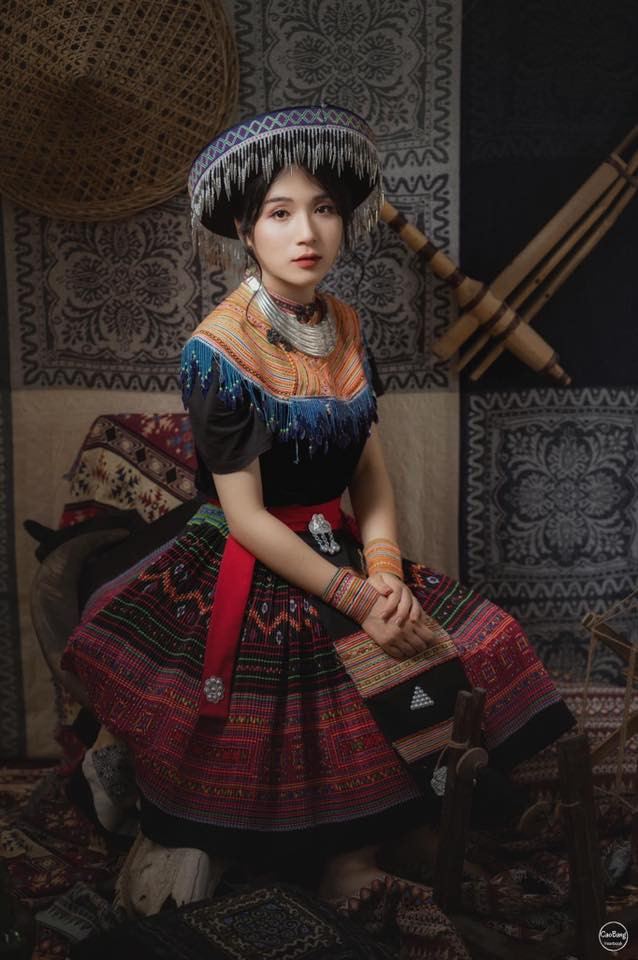 Thần thái tự tin, lôi cuốn của các cô cậu học trò cũng là điểm cộng khiến bộ ảnh thu hút sự chú ý.