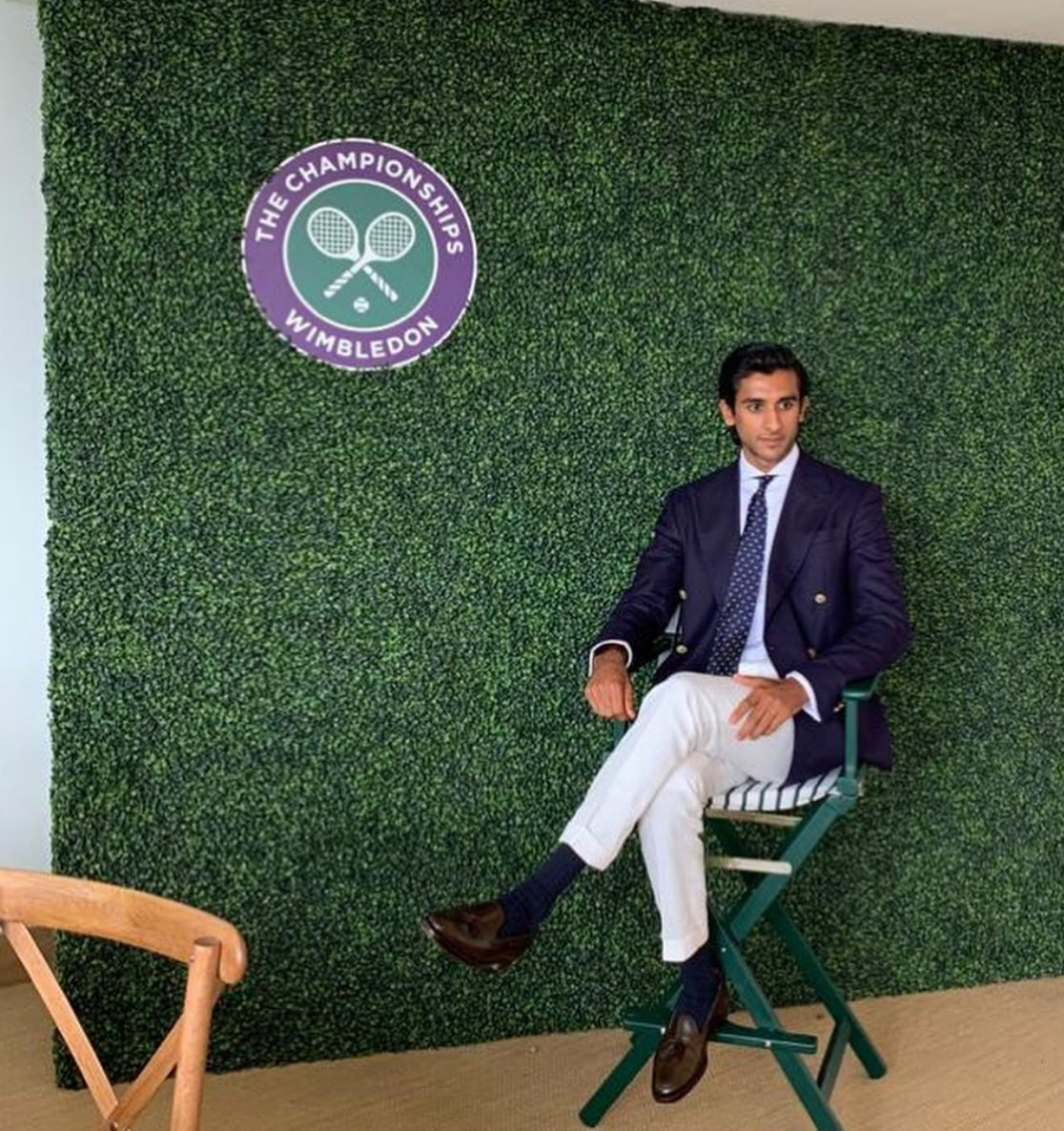 Singh "lên ngôi" khi mới tuổi 13 và cũng là vị vua trẻ nhất Ấn Độ, sau khi ông nội Sawai Man Singhji Bahadur qua đời năm 2011. Anh là hậu duệ đời thứ 30 của gia đình hoàng gia.