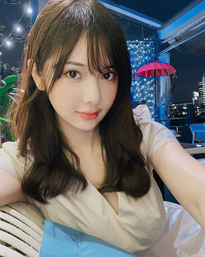 Ngoài nghề y tá, nhiều người còn biết đến Lý Nhan Ngôn với vai trò chuyên gia tạo hình nhân vật.