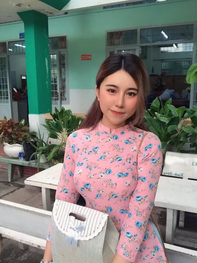 Hiện tại, Bảo Trân đã có người yêu và hài lòng với những thứ mình đang có.