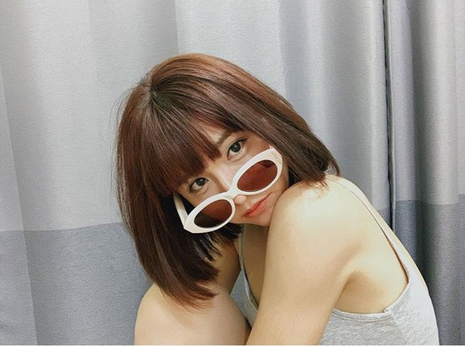 Ở tuổi 30, "thiên thần sân vận động" Qun Qun vẫn giữ được nét trẻ trung, tươi tắn khiến dân mạng không khỏi ghen tỵ. Tháng 1/2020, cô trở thành nhân vật trang bìa cho một tạp chí về truyện tranh dành cho giới trẻ Nhật Bản. Hiện cô hoạt động ở cả Đài Loan và Nhật.