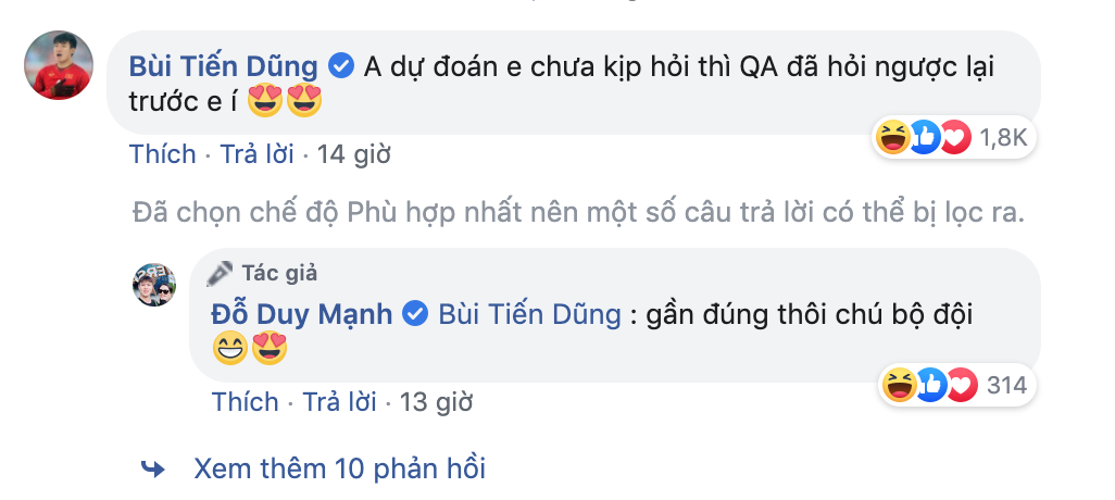 Ngày vui của đồng đội nhưng "ông bố của năm" Bùi Tiến Dũng vẫn phải vào cà khịa một chút cho vui. Trung vệ quê Hà Tĩnh nhận định sự thật là Quỳnh Anh cầu hôn Duy Mạnh chứ không phải ngược lại khiến ai cũng bật cười.