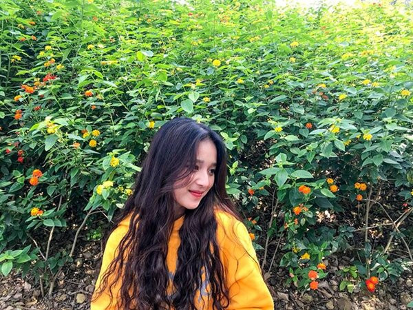 Cái tên tiếp theo được nhắc đó là Đinh Kim Anh (SN 2000 ở Phú Xuyên, Hà Nội) hiện đang là sinh viên năm nhất Khoa Quản trị kinh doanh, đại học FPT Hà Nội.