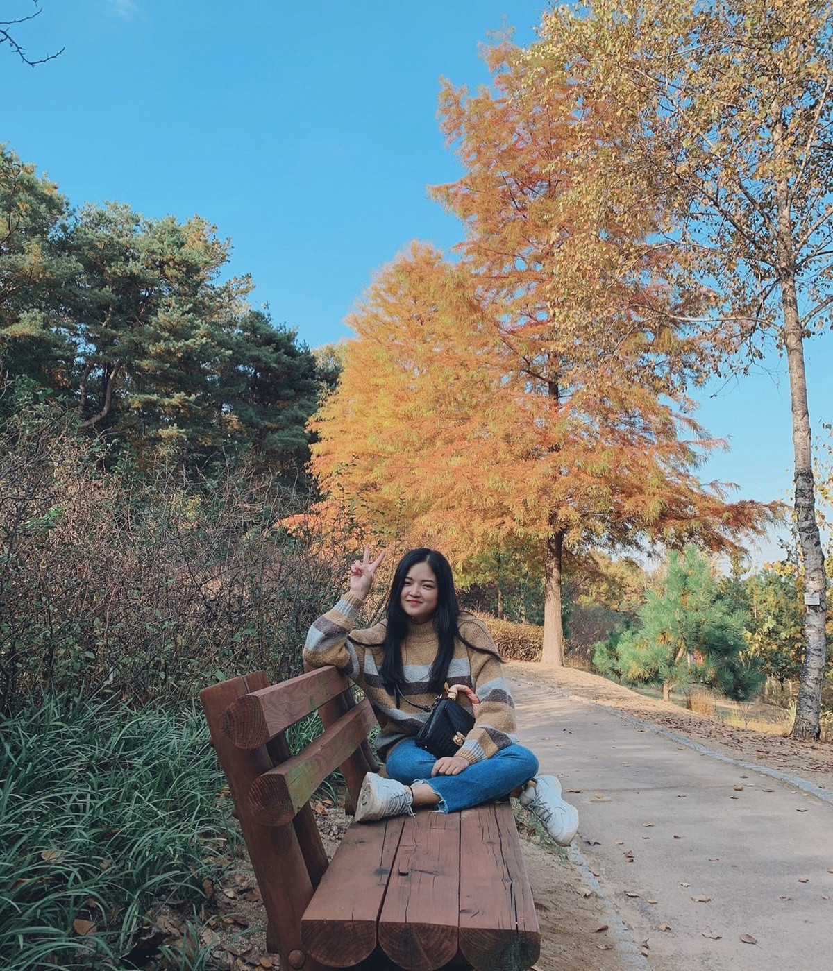 Ngay sau khi được chia sẻ, bài đăng của Lê Quỳnh Như thu hút sự quan tâm đặc biệt của dân mạng bởi trong tình hình dịch diễn biến phức tạp, chưa thấy một đất nước nào lại chu đáo, ân cần chăm sóc người bị cách ly như ở Việt Nam. Thậm chí có người đùa sẽ "khăn gói quả mướp" xin vào khu cách ly sống.