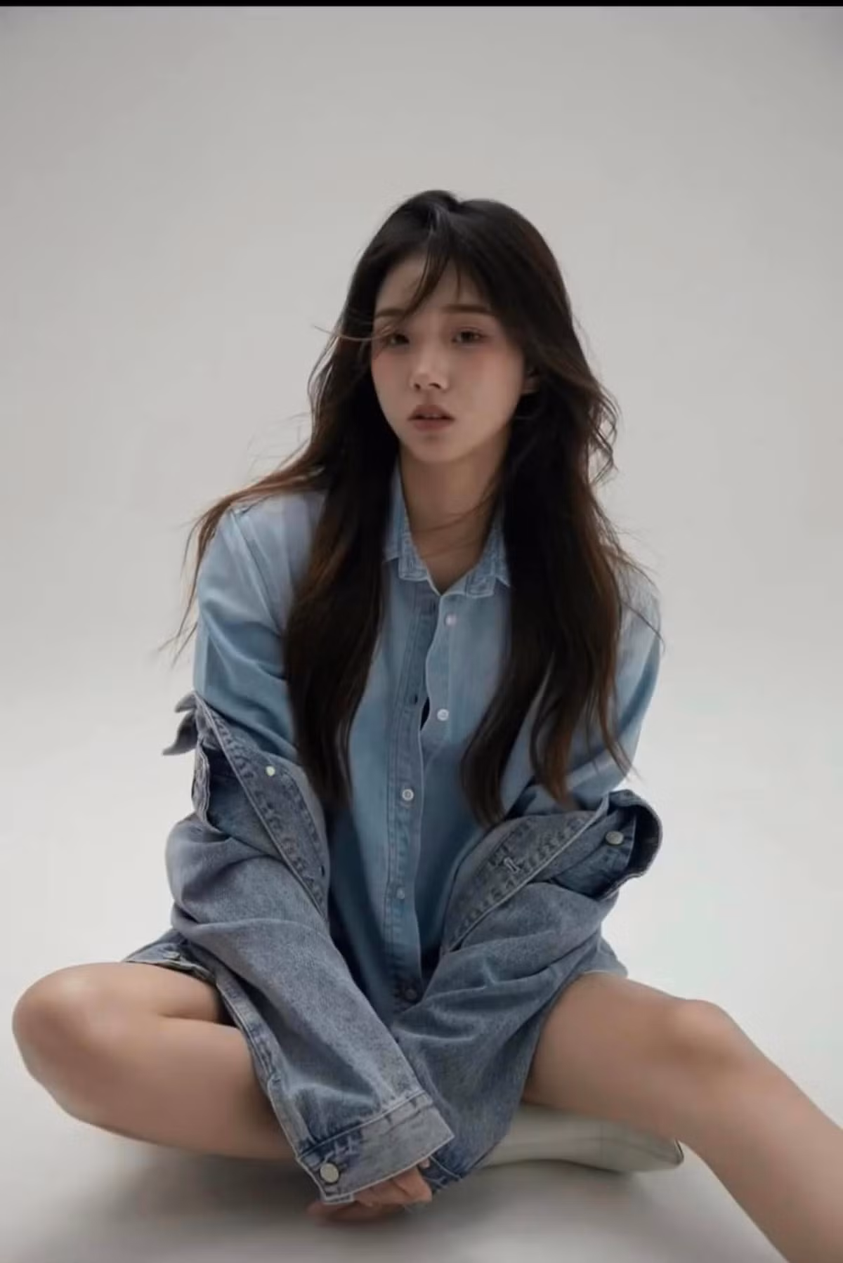 Nhiều netizen không thể nhận ra má Vương trong series phim mạng và đây là cùng 1 người.