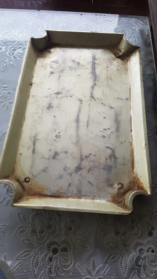 Những vật dụng đơn giản và thân thuộc hàng ngày, thế nhưng nó lại chứa đựng những câu chuyện tình thời chiến mà trong xã hội bây giờ khó mà có được.