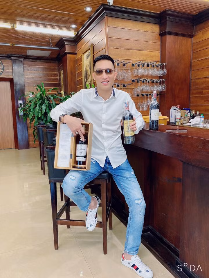 Cục Xuất bản cũng đã lên tiếng cho biết họ sẽ vào cuộc xử lý vụ việc này.