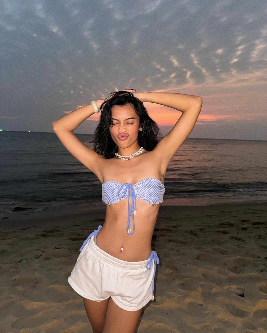 Hiện tại, mức cân nặng của Lilthu chỉ loanh quanh khoảng 50kg nhưng vô cùng săn chắc, khỏe khoắn. Ngoài ra, cô vẫn duy trì thói quen luyện tập, không chỉ đến phòng gym, Lilthu còn tham gia nhiều hoạt động ngoài trời khác để có vóc dáng đẹp hơn.