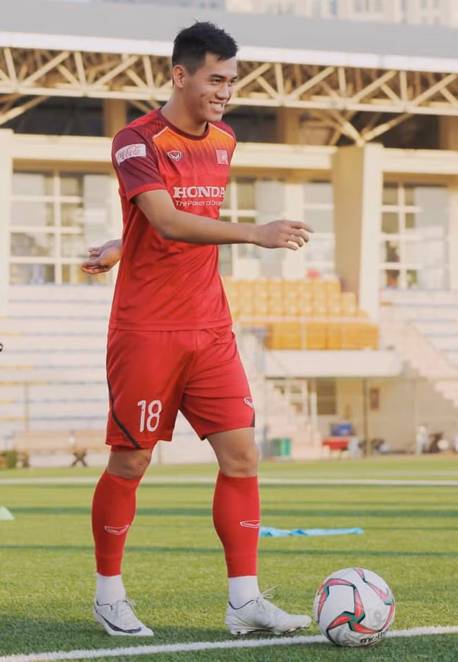 Dien vest banh bao, Tien Linh van bi nguoi ham mo che vi ly do nay