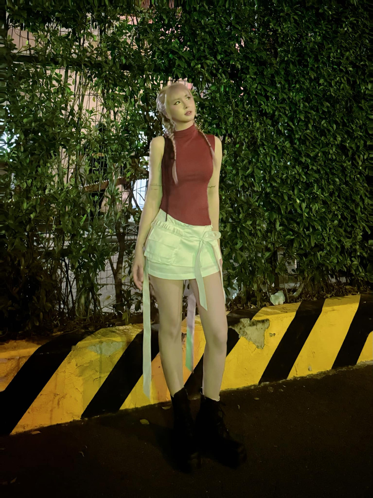 Sau một thời gian chia tay, Ngân Sát Thủ tập trung vào công việc của mình. Cô vẫn là 1 streamer vui vẻ, hoạt ngôn.