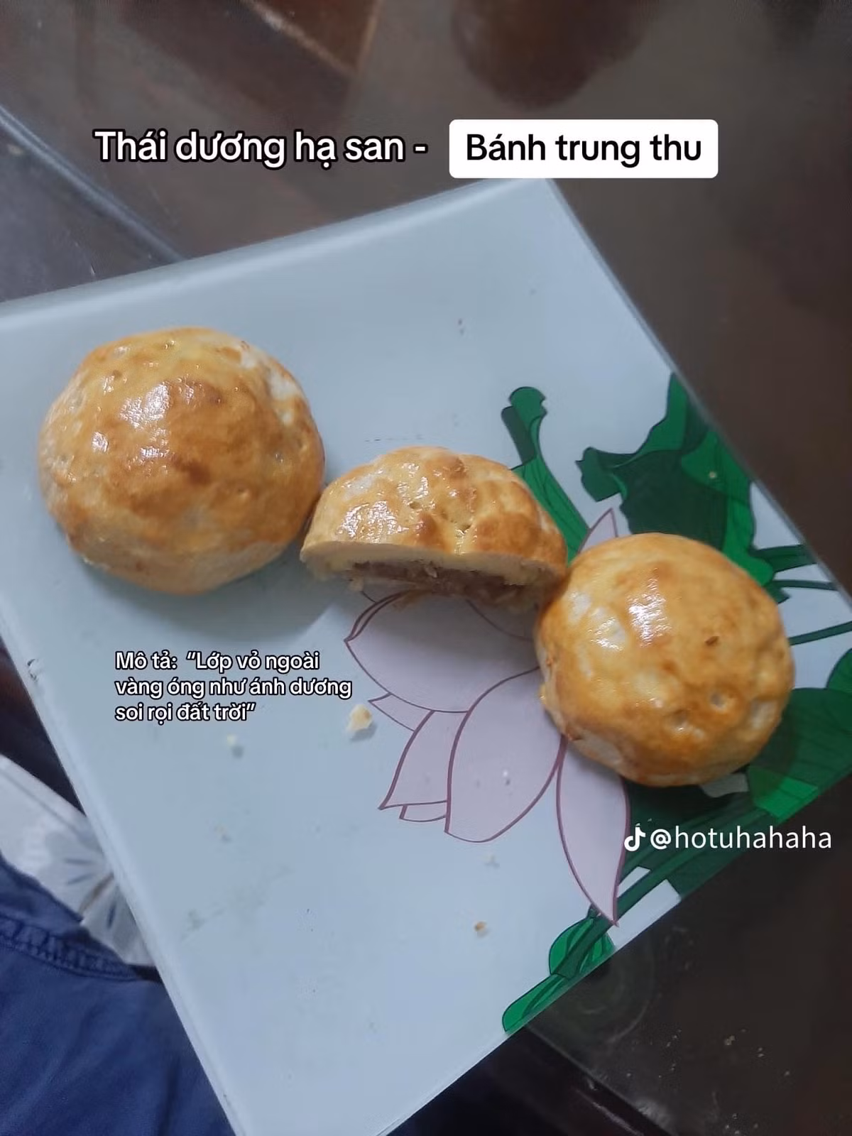 Thái dương hạ san: bánh trung thu.