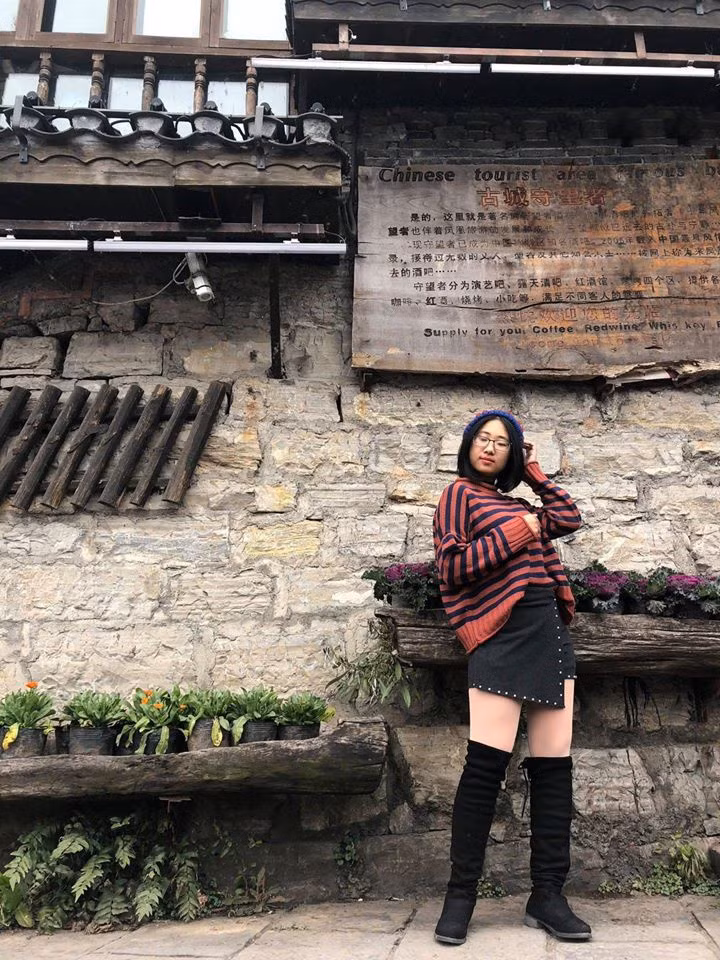 Hai năm qua, Thùy Trang đã đặt chân tới Thái Lan 10 lần, 5 lần đi Trung Quốc, sang Hàn Quốc 2 lần và Malaysia 3 lần. Ngoài ra, cô cũng tới thăm Lào, Campuchia, Myanmar, Đài Loan, Singapore.