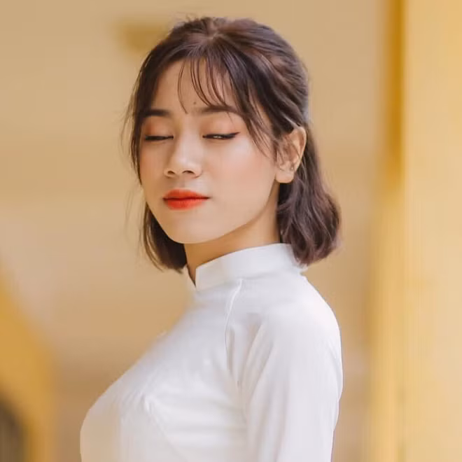 Cư dân mạng đều tỏ ra thích thú và phần lớn dành lời khen ngợi cho sự đáng yêu, dí dỏm của các bạn học sinh nơi đây.