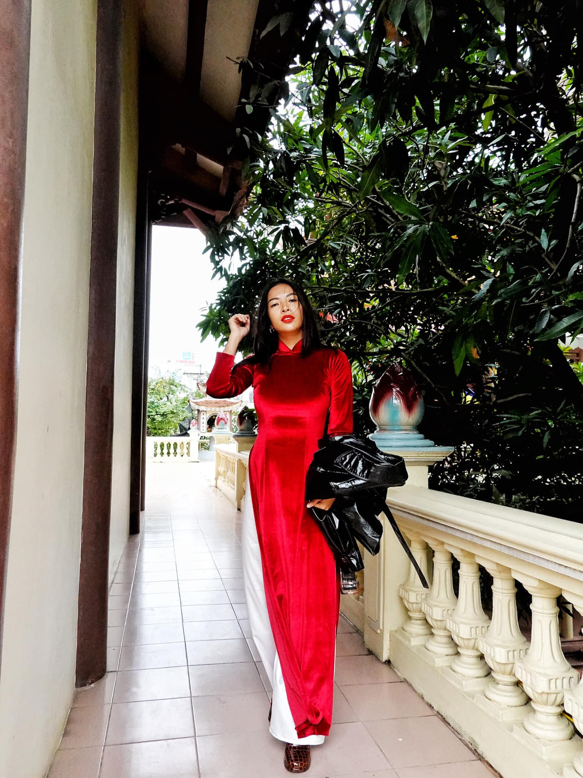 Trên trang cá nhân, Hana Giang Anh thường xuyên chia sẻ những bài tập bổ ích cho cả người luyện tập ngoài phòng gym hay người tự luyện tập tại nhà. Bên cạnh đó, cô nàng cũng dạy cách nấu nướng, chế độ ăn kiêng và các loại nước detox, tốt cho sức khỏe.