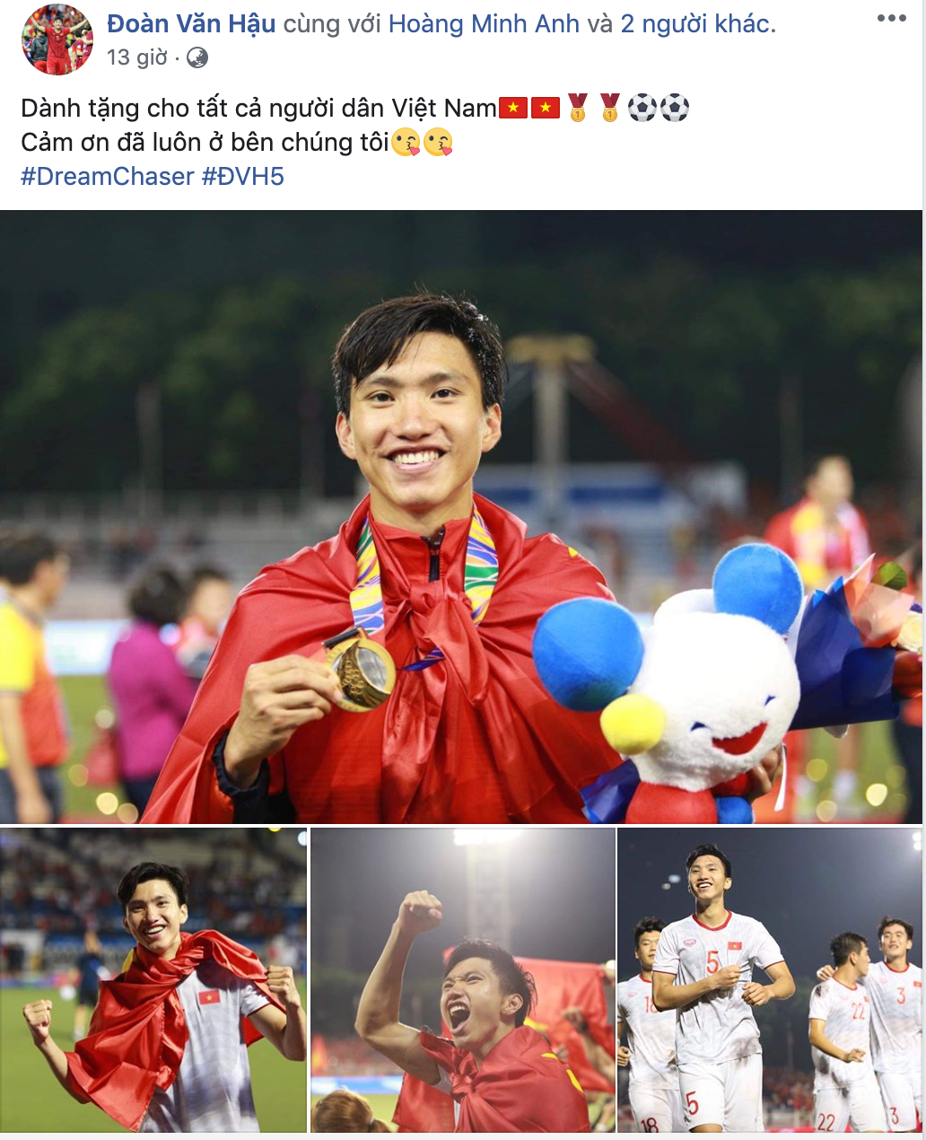 Khiến thủ môn U22 Indonesia "chóng mặt", Văn Hậu đã thi đấu quá quả cảm trong trận chung kết. Cầu thủ quê Thái Bình muốn tặng chiến thắng này cho tất cả người dân Việt Nam sau 60 năm chờ đợi.