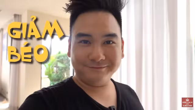 Ở độ tuổi 31, Xemesis đang sở hữu khối tài sản nhiều người ao ước. Ngoài dàn xe hơi đắt đỏ cùng bộ sưu tập đồng hồ hàng hiệu, anh còn đang là chủ của một căn hộ hạng sang ở TP.HCM, chủ của hệ thống phòng máy cùng tên Xemesis vô cùng hoành tráng,…