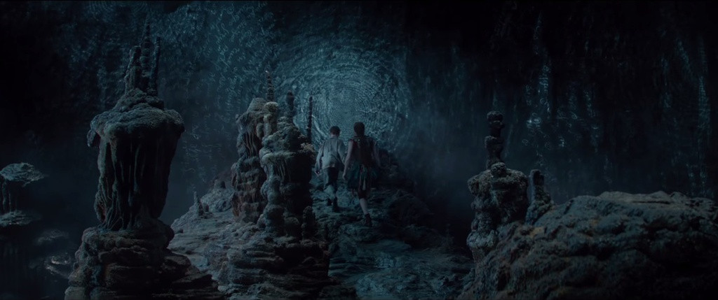 Hang Én - hang động lớn thứ 3 thế giới ở Quảng Bình cũng xuất hiện trong một phân cảnh khá dài của Pan. Ngoài ra, phim cũng có những cảnh quay thực tế từ trên không ở các địa điểm khác như Thượng Hoá, Yên Hoá, Tú Làn....