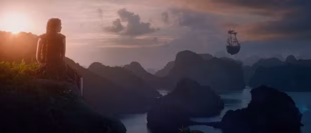 Vịnh Hạ Long là cảnh đẹp được cả thế giới trầm trồ, khen ngợi. Chính bởi vậy nơi đây thường xuyên được lựa chọn trở thành bối cảnh trong phim "bom tấn", Pan (Pan và vùng Đất Neverland Pan - 2015) là một trong số đó. Những ngọn núi trùng điệp xuất hiện trong phim tạo nên một khung cảnh như ở xứ sở thần tiên thực thụ.