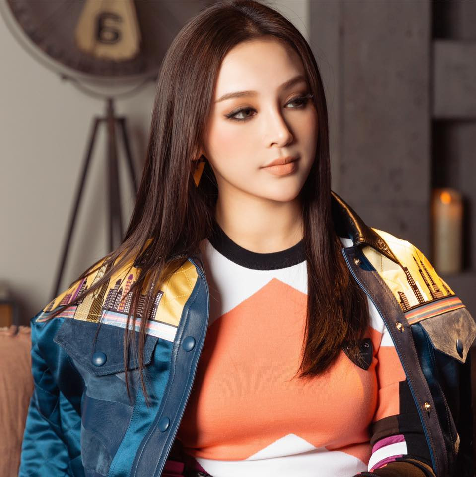 Dù đã ngoài 30 tuổi nhưng nhan sắc của Huyền Baby dường như không hề thay đổi, vẫn trẻ trung và xinh đẹp như thời điểm cô mới nổi tiếng.