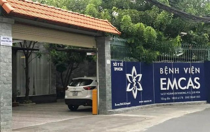 Hut mo bung khi mang thai, san phu doi boi thuong 1 ty gay tranh cai