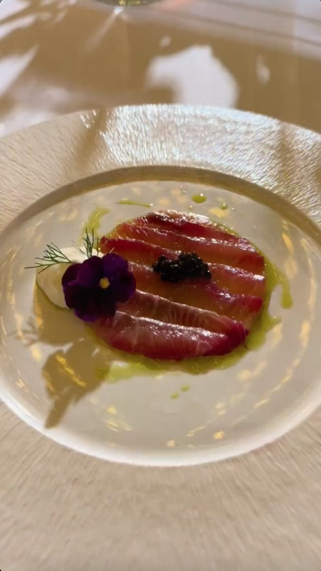 Các món ăn đều được chế biến rất cầu kỳ, chỉn chu.