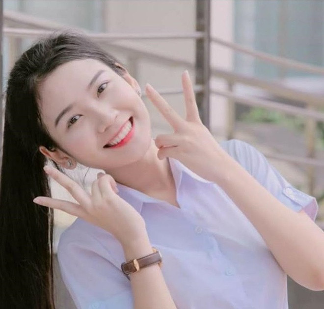 Sau sự thành công của Try phần 1, Vân Anh được mời đóng tiếp phần 2. Ngoài ra, 9X còn tham gia MV Forever With You của Kulâm và To Rich.