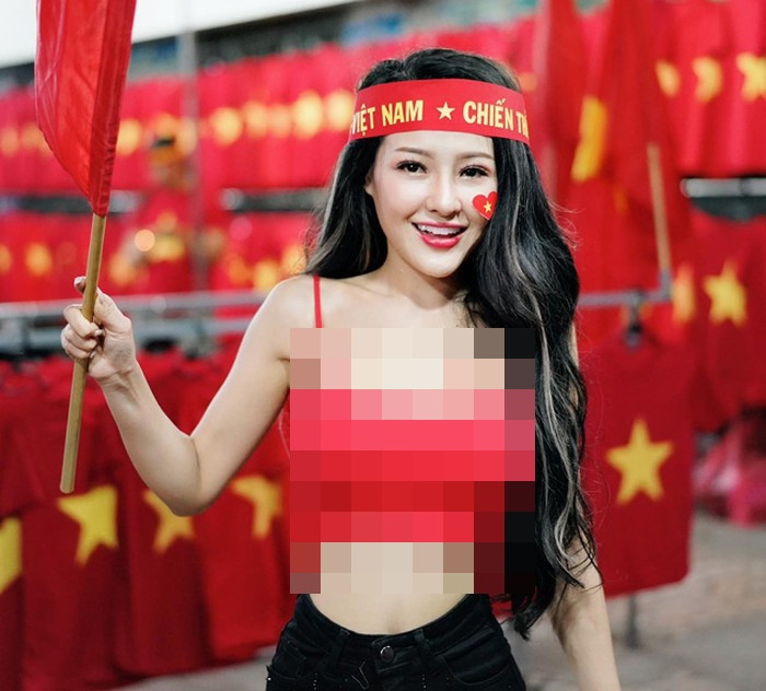 Tuy nhiên, hot girl Ngân 98 khá ung dung và tự tin tuyên bố không ngại bất cứ chỉ trích nào nếu hình ảnh nóng bị phát tán trên MXH.