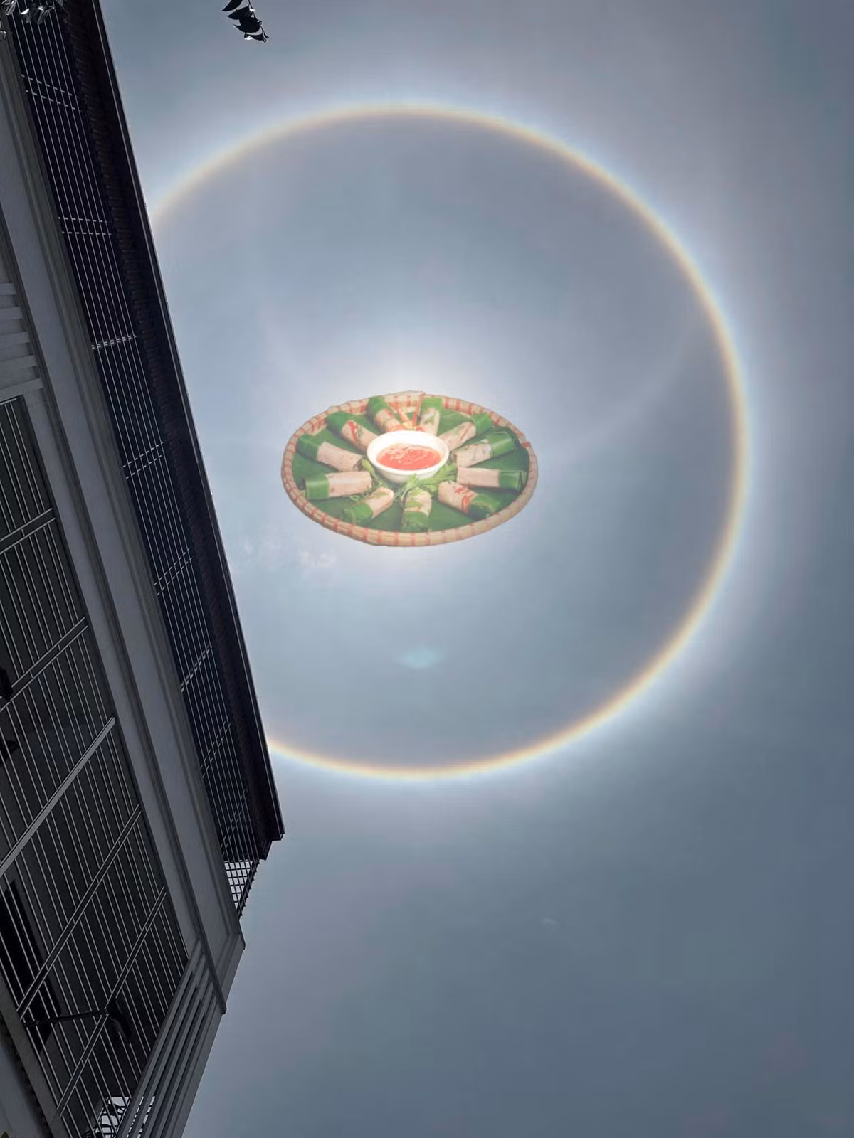 Loạt ảnh ghép hài hước được nhiều người vui vẻ hưởng ứng và chia sẻ lên trang cá nhân.