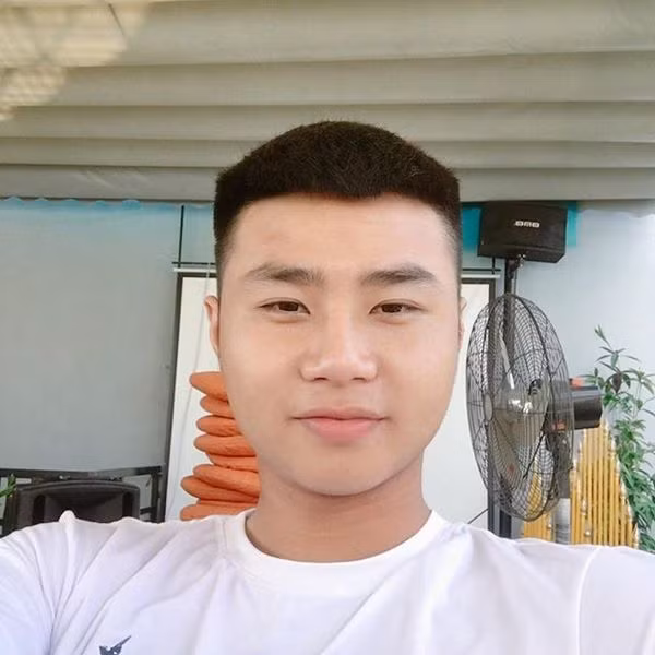 Tại SEA Games năm nay, Văn Toản được HLV Park Hang-seo tin tưởng giao nhiệm vụ trấn giữ khung thành trong 3 trận đấu quan trọng là trận gặp U22 Lào, U22 Singapore và U22 Thái Lan.