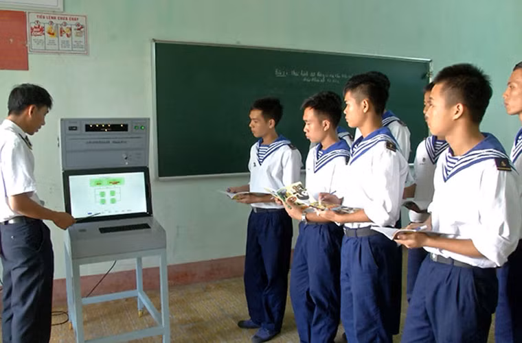 Nhờ tăng thời lượng thực hành cho học viên và không ngừng nâng cao kỹ năng phương pháp pháp sư phạm của giáo viên theo hướng dạy học tích cực nên chất lượng đào tạo ngày càng được nâng cao.