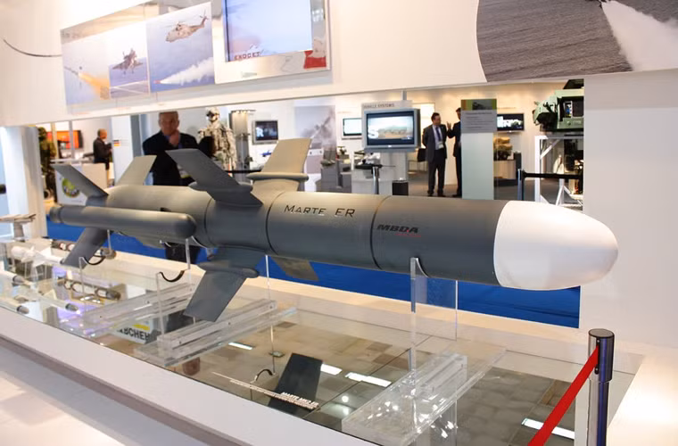 Vũ khí chống tàu chủ lực, khác với hầu hết các phiên bản SIGMA dùng Exocet của Pháp, 6110 dự kiến được trang bị 4 tên lửa hành trình chống hạm Marte. Nguồn ảnh: Flickr