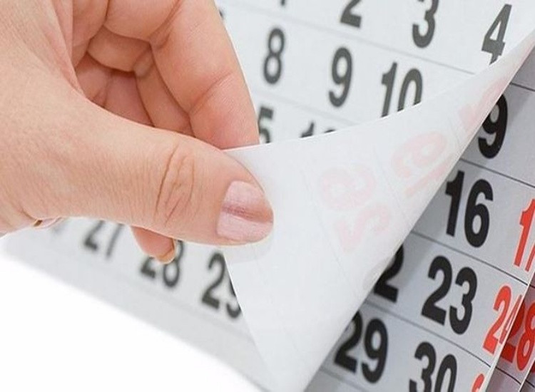 Vi sao de nghi nghi them 1 ngay Tet Duong lich?