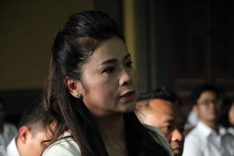 Phuc tham ly hon vo chong Trung Nguyen: Trieu tap ai den toa?