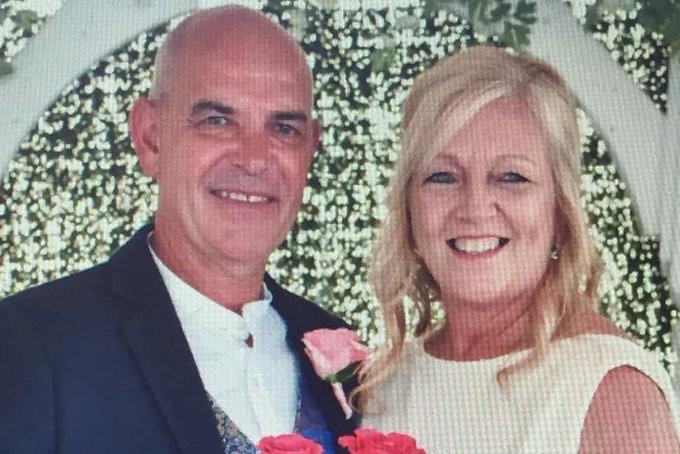 Ky niem ngay cuoi, vo tang chong mon qua bat ngo, ai ngo kinh hoang...