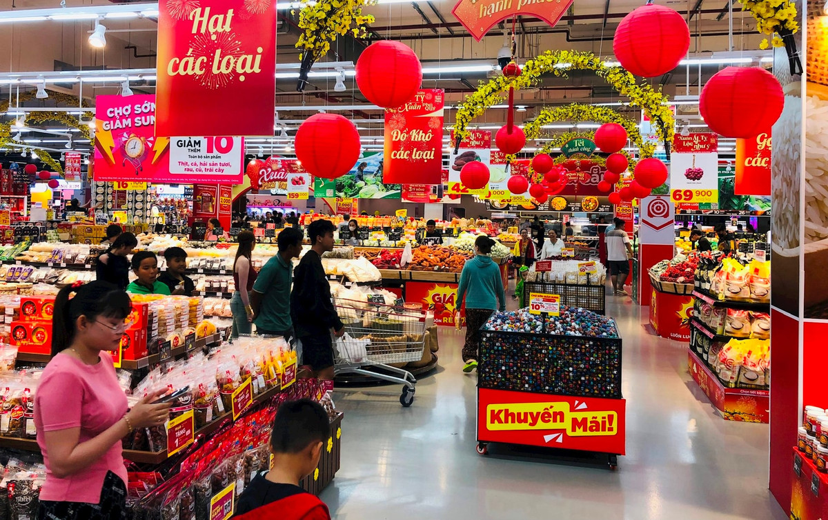 Nhiều thực phẩm ở miền Tây tăng giá đột biến dịp Tết - Hình 3 Nhieu thuc pham o mien Tay tang gia dot bien dip Tet-Hinh-3