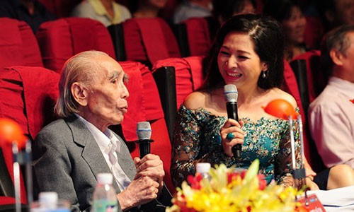 Sao Viet tiec thuong nhac si Phan Huynh Dieu qua doi