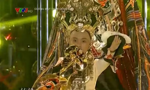 Phuong My Chi hat nhat, doi Khanh Ngoc len ngoi-Hinh-3