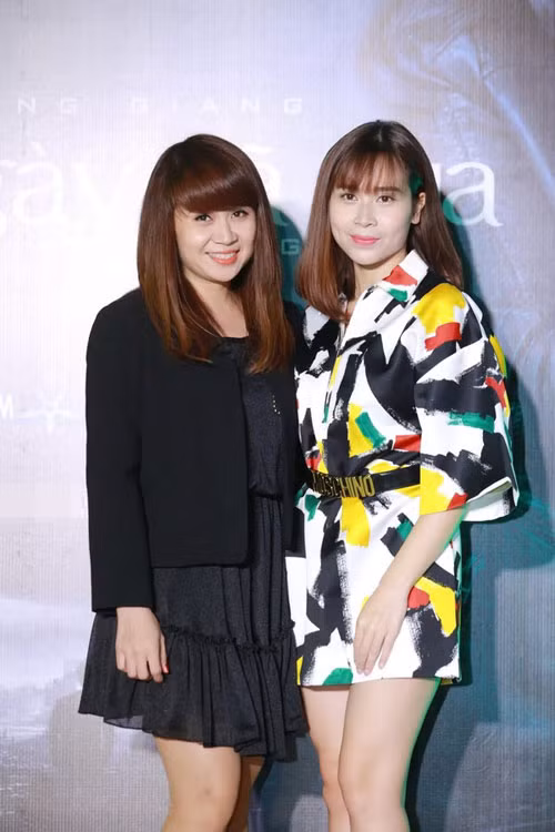 Sự nghiệp thành công cùng gia đình hạnh phúc đã khiến cuộc sống của cặp chị em gốc Nam Định này ngày càng viên mãn rực rỡ hơn. Đó cũng là cuộc sống mà rất nhiều phụ nữ mơ ước có được.