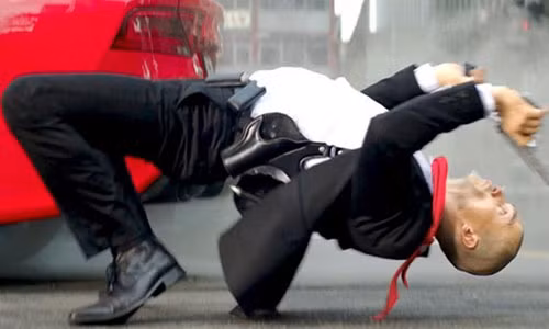 Phim hay dang xem nhat cuoi tuan 29-30/8/2015 Sat thu Mat danh 47-Hinh-3