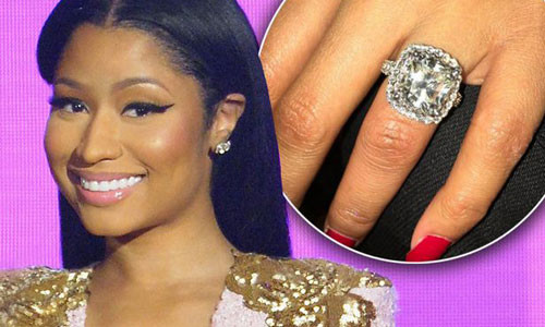 Nicki Minaj phu nhan dinh hon du khoe nhan sieu khung