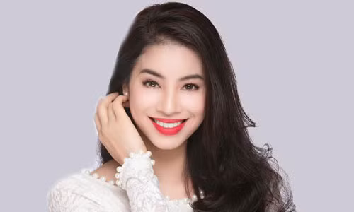 Hoa hậu Phạm Hương.